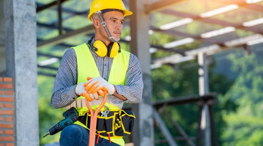 Expert Emergency Roof Repairs services in McLaughlin, SD